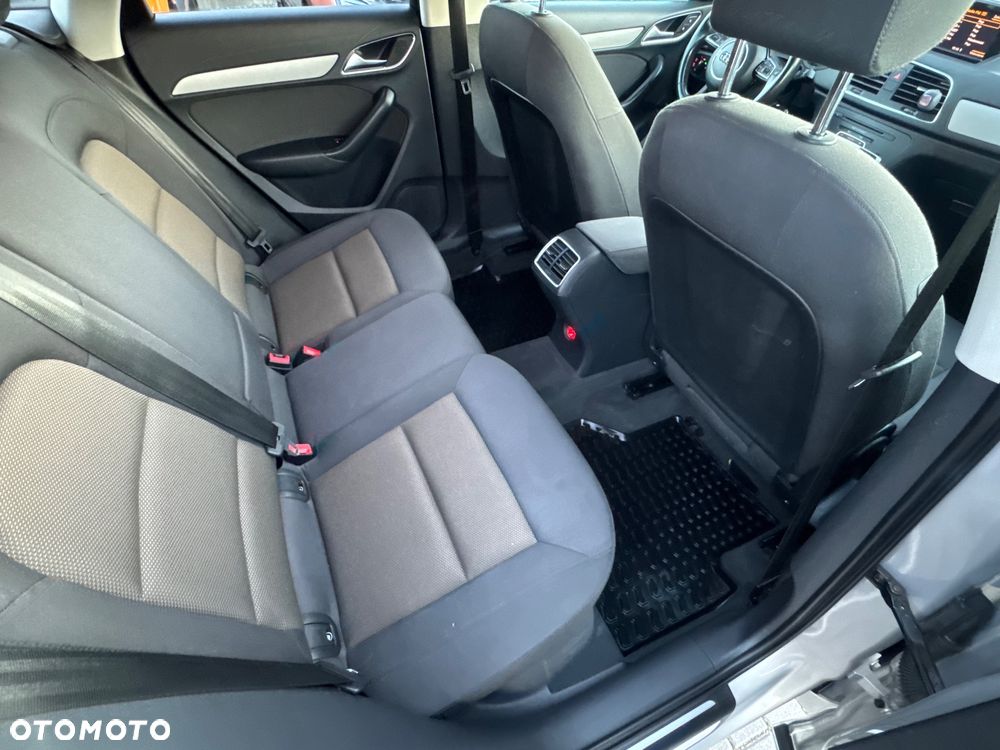Audi Q3 - 24