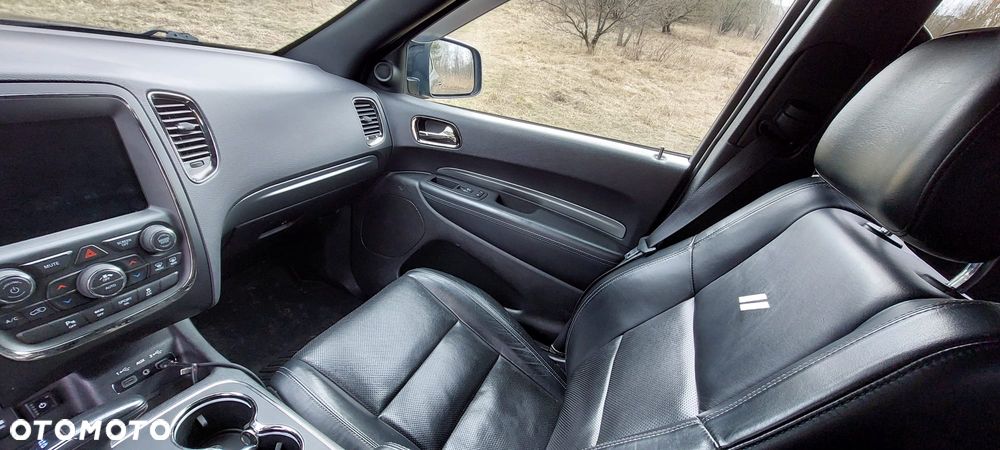 Dodge Durango 5,7 R/T - 31
