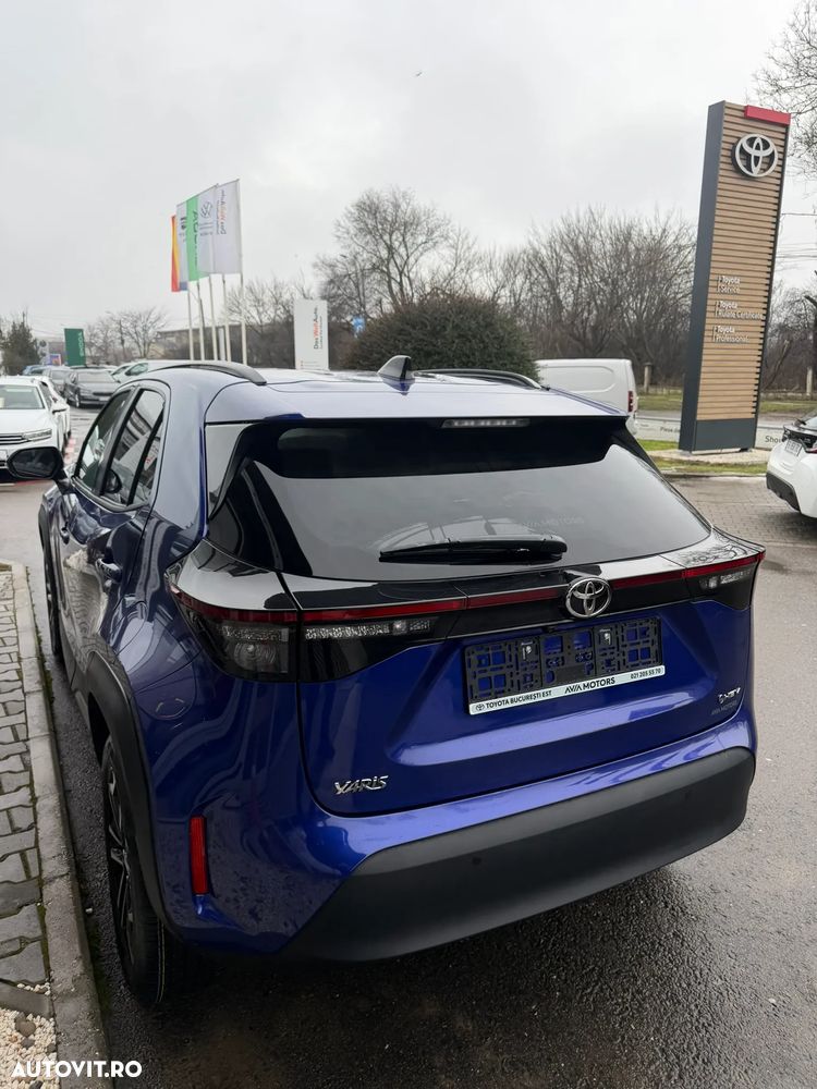 Toyota Yaris Cross 1.5 VVT-i HSD 116 4x2 HEV Dynamic - 6