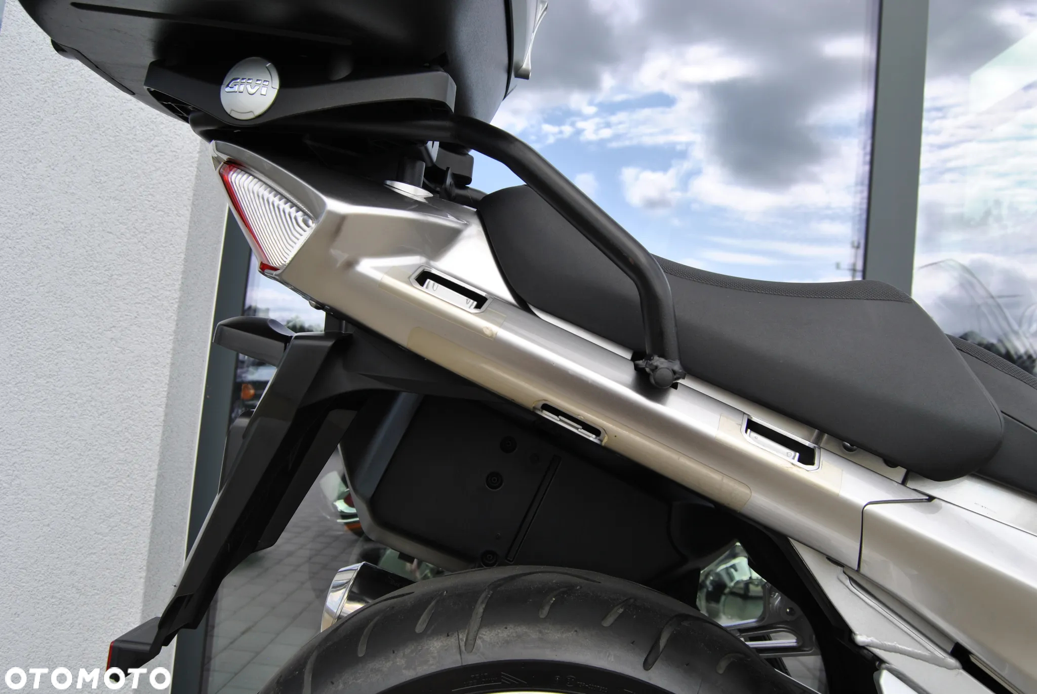 Yamaha FJR - 25