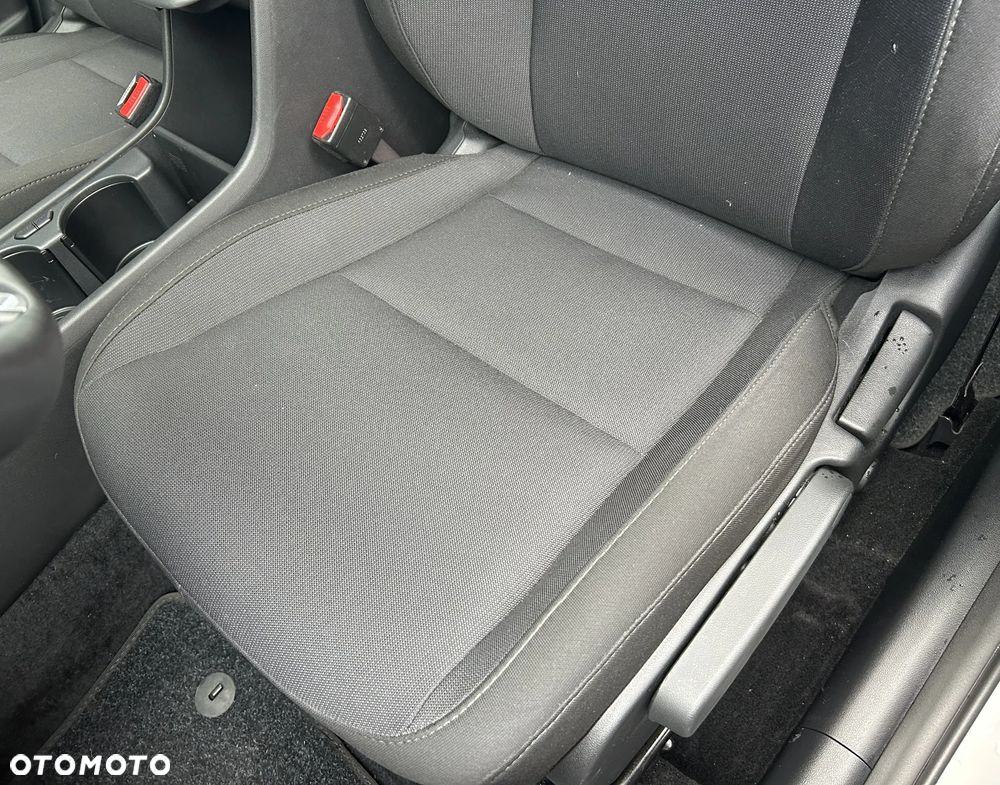 Hyundai Kona 1.6 GDI Hybrid Smart DCT - 12