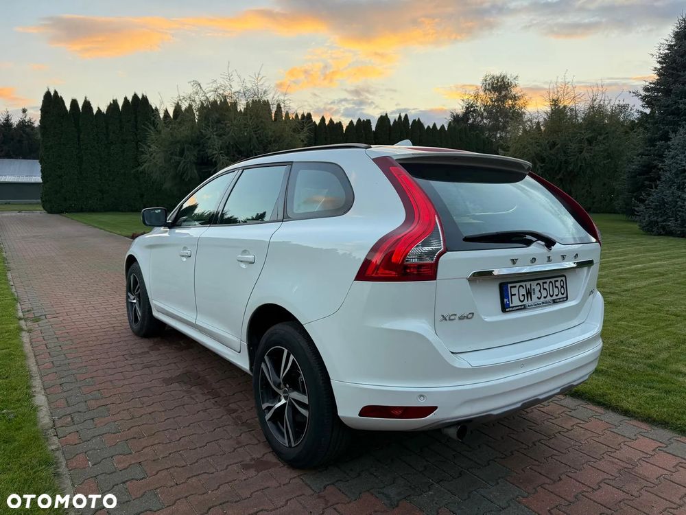 Volvo XC 60 D3 Geartronic Kinetic - 14