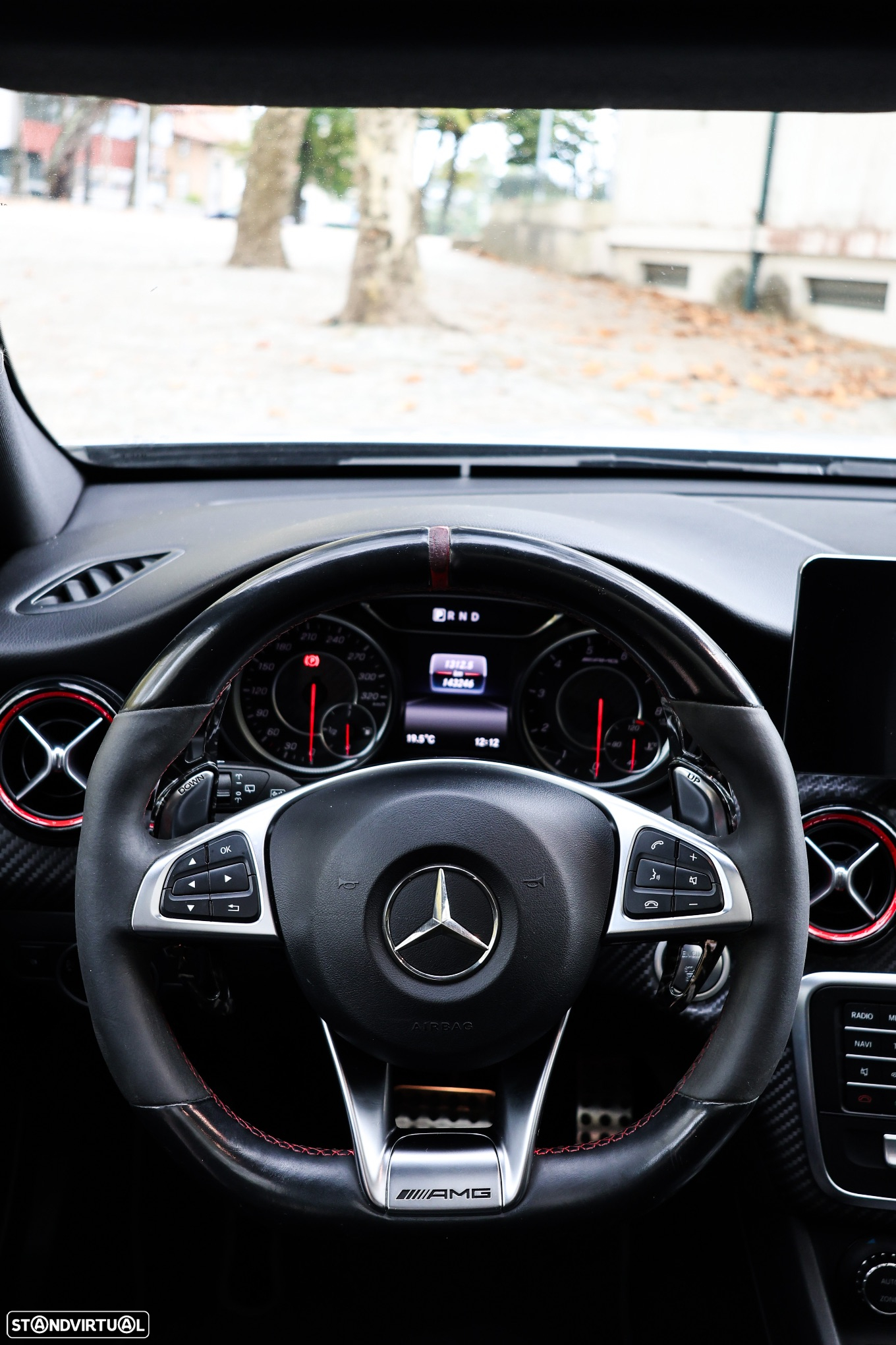 Mercedes-Benz A 45 AMG 4-Matic - 18