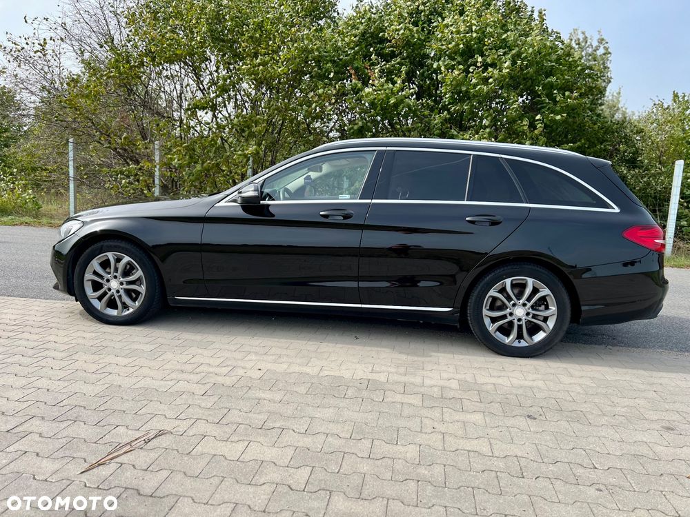 Mercedes-Benz Klasa C 220 CDI BlueEff Edition Elegance - 3