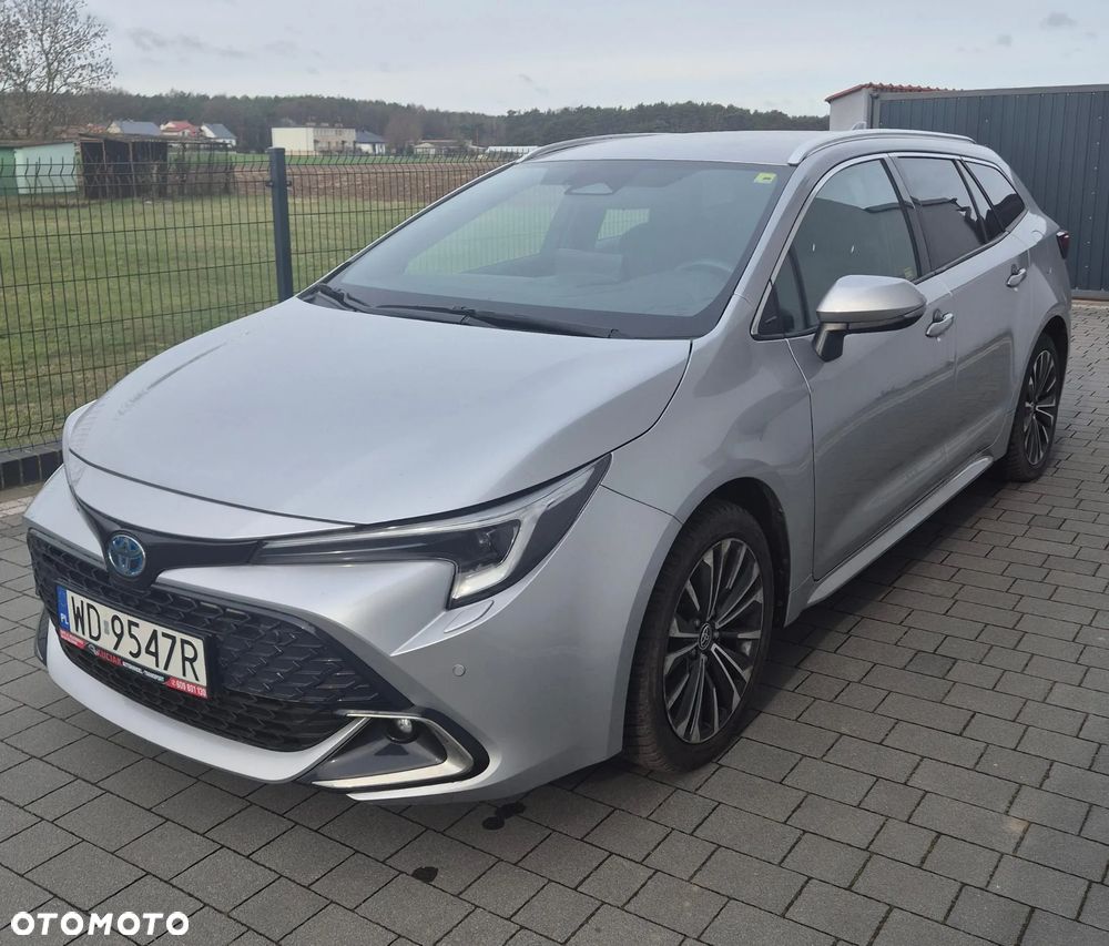 Toyota Corolla - 1