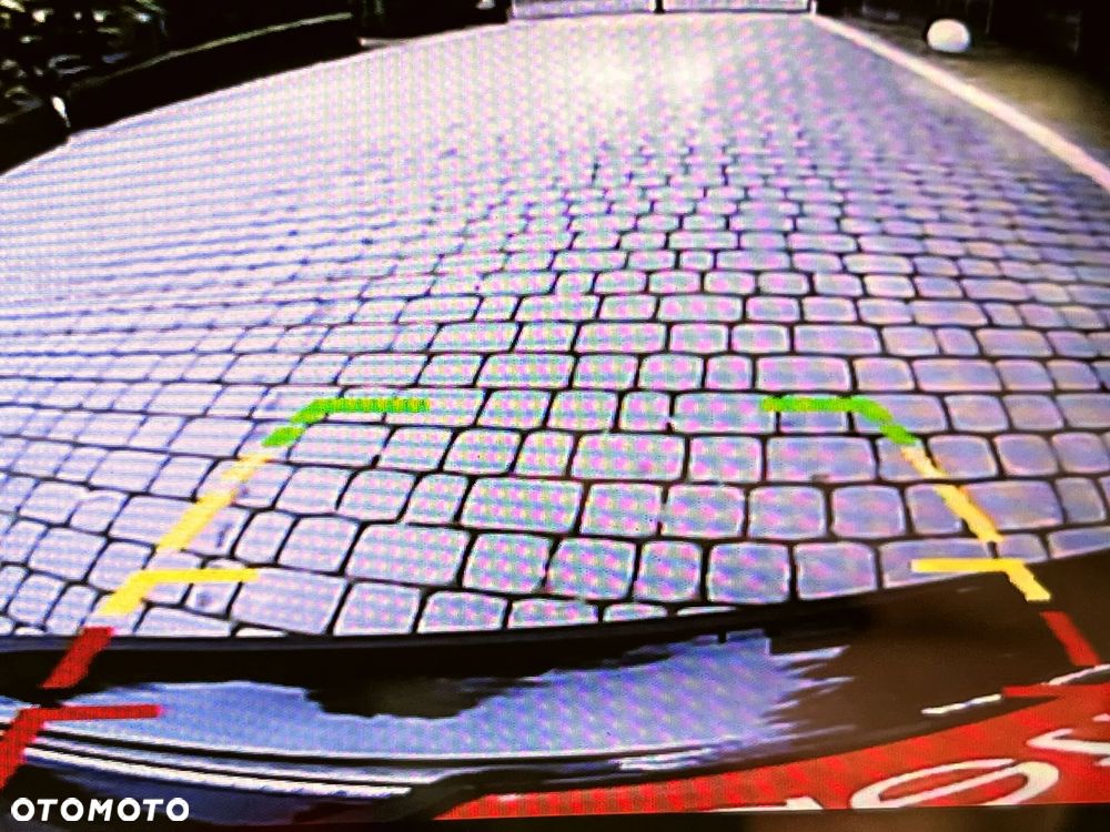 Audi A6 Avant 2.0 TDI Ultra S tronic - 31