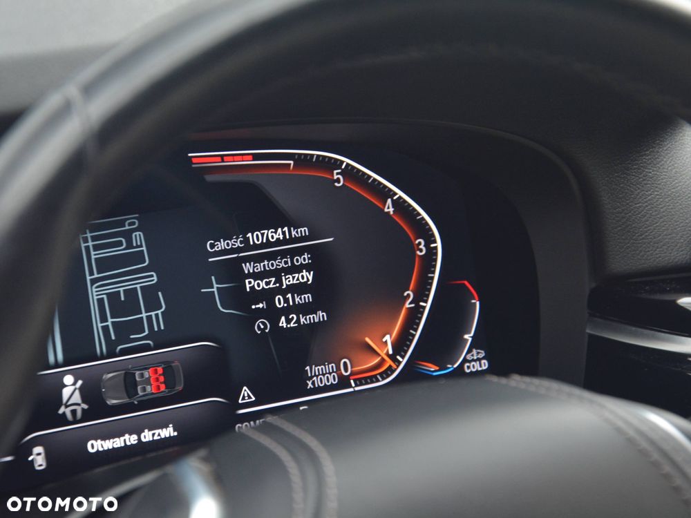 BMW Seria 5 530i - 10