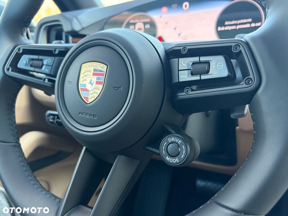 Porsche Cayenne Standard - 22