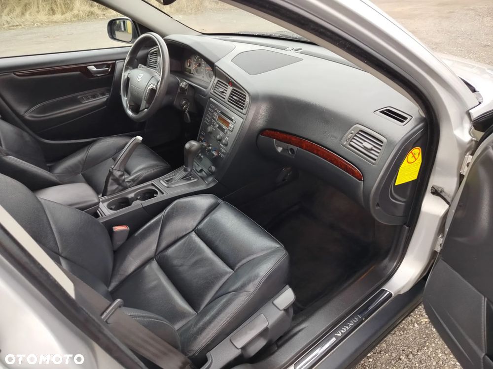 Volvo V70 - 36