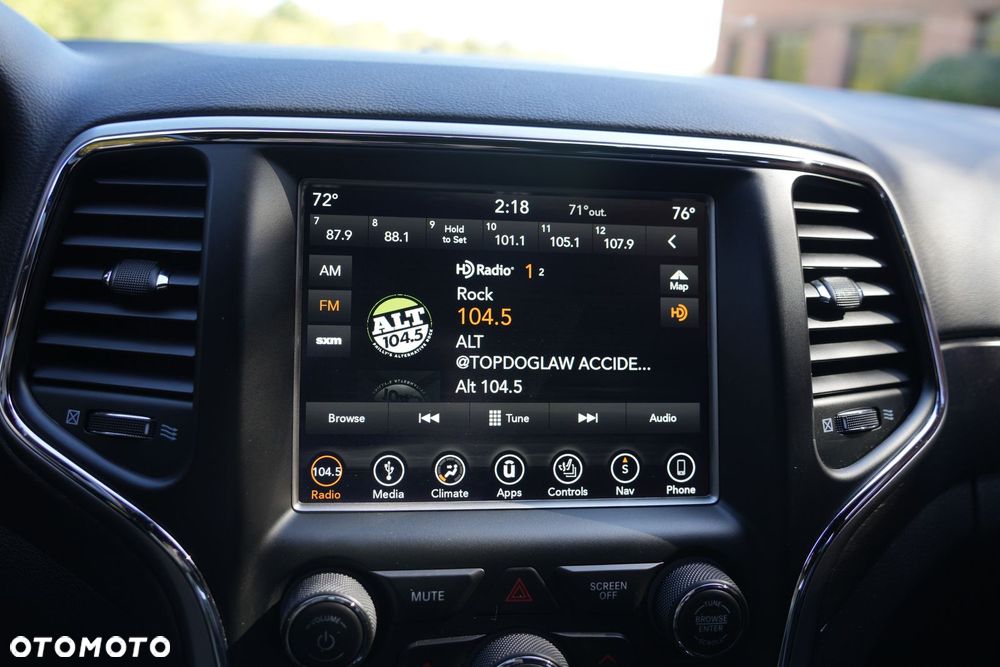 Jeep Grand Cherokee 3.6 V6 Pentastar 4WD Automatik Laredo - 28