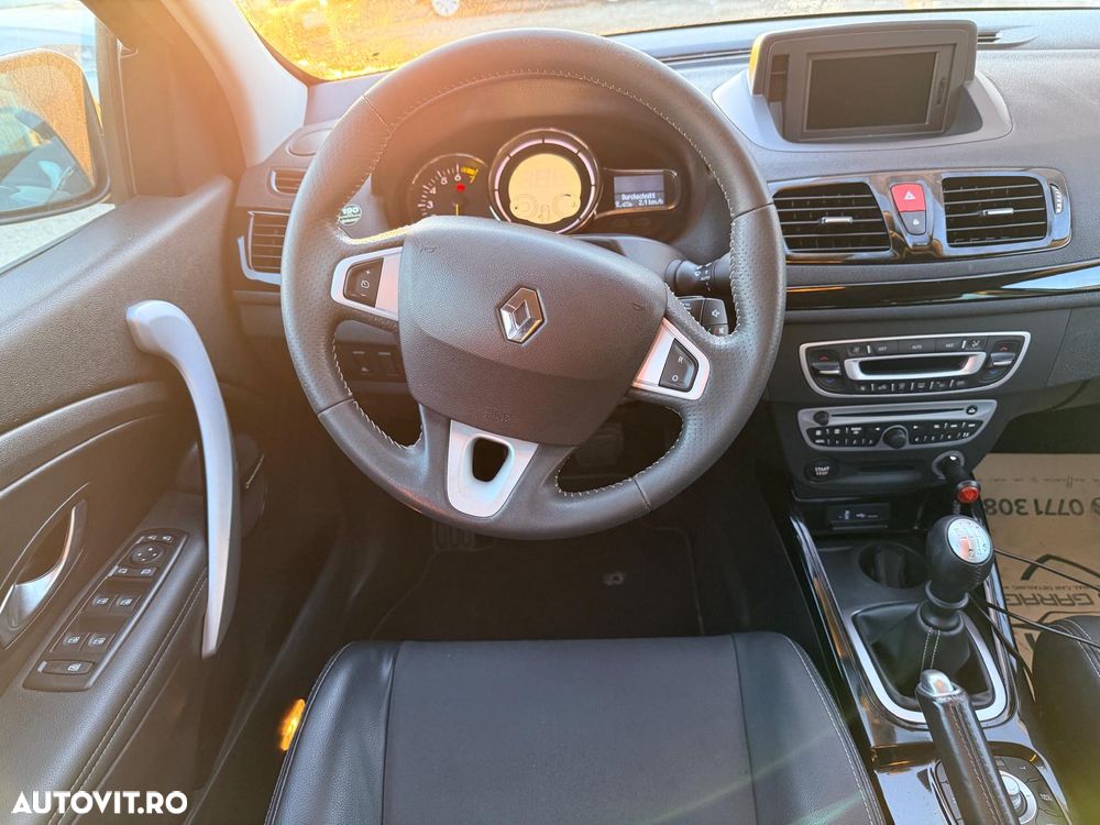 Renault Megane TCe 130 BOSE Edition - 11