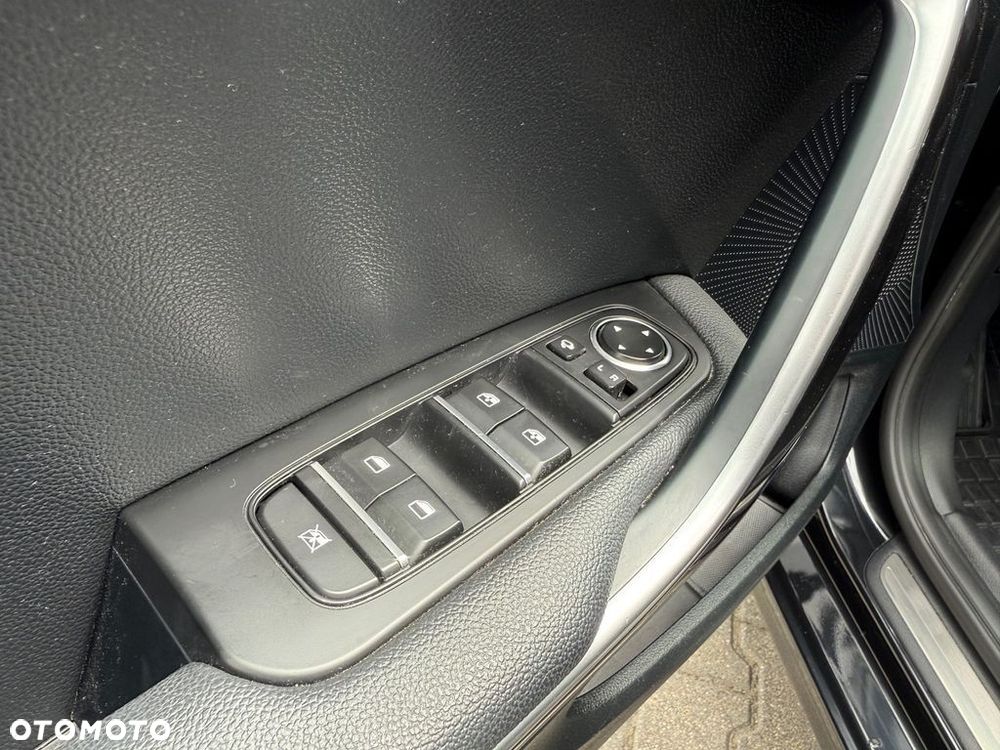Kia Ceed 1.6 GDI PHEV L Business Line DCT - 17