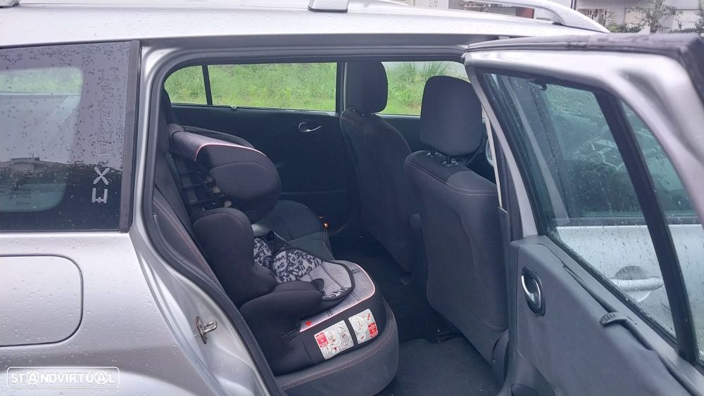 Renault Mégane Break 1.5 dCi Extreme - 11