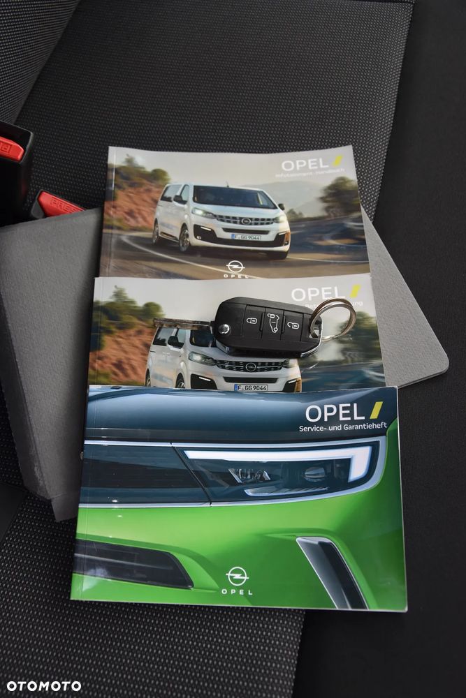 Opel Vivaro Extra Long - 21