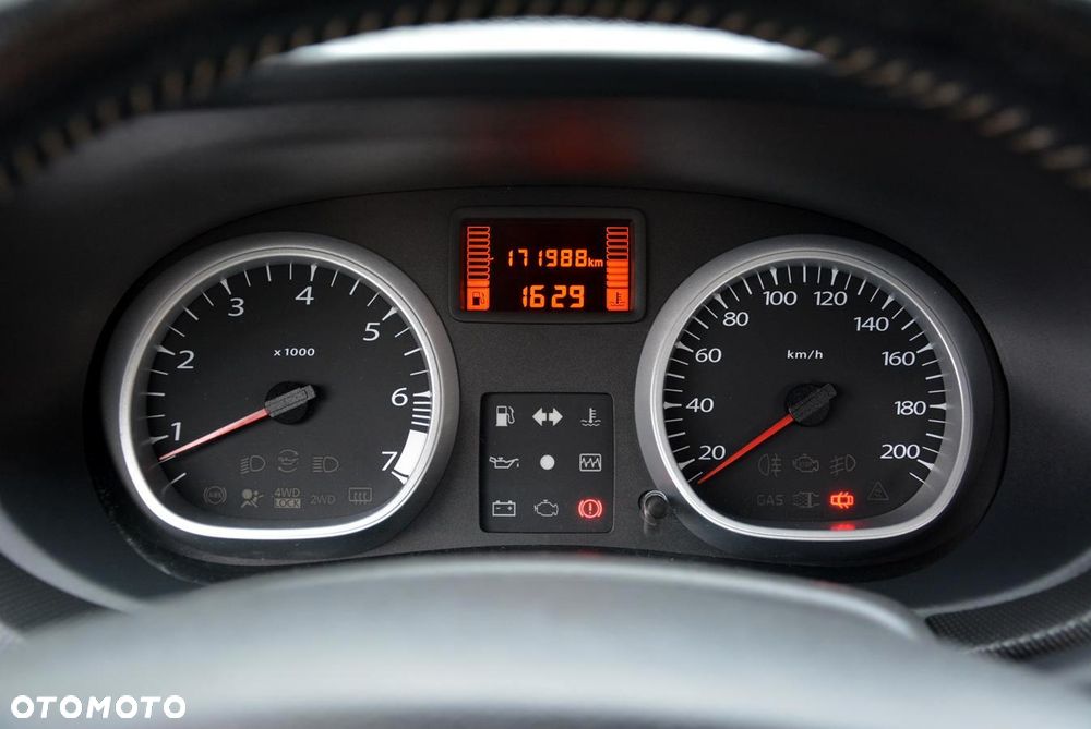 Dacia Duster 1.6 16V 105 4x2 Prestige - 31