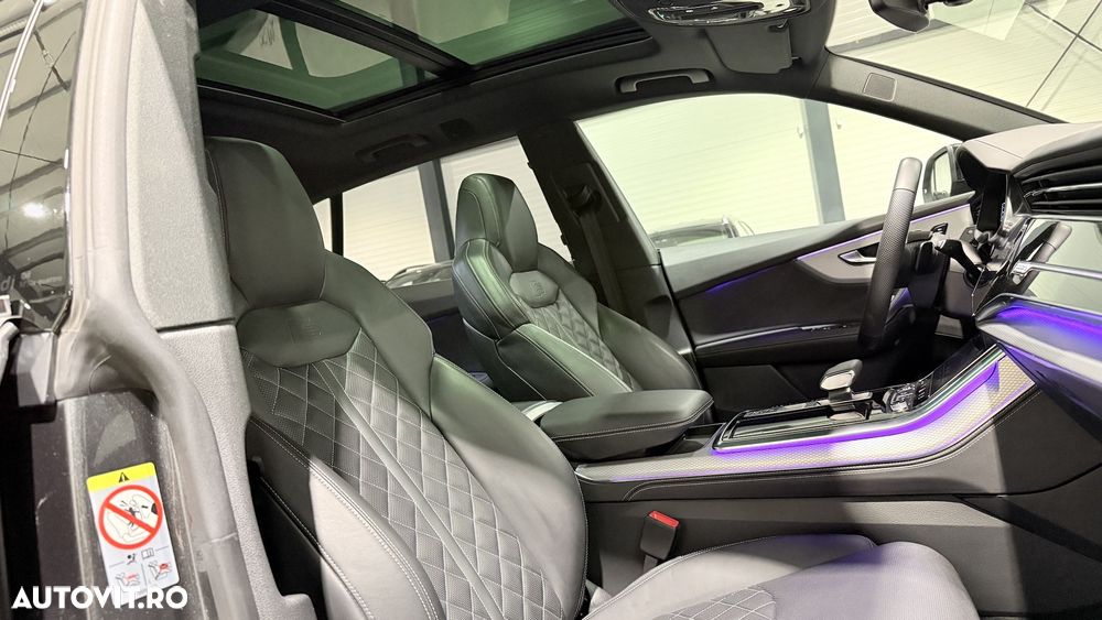 Audi Q8 55 TFSI e quattro Tiptronic PHEV - 34