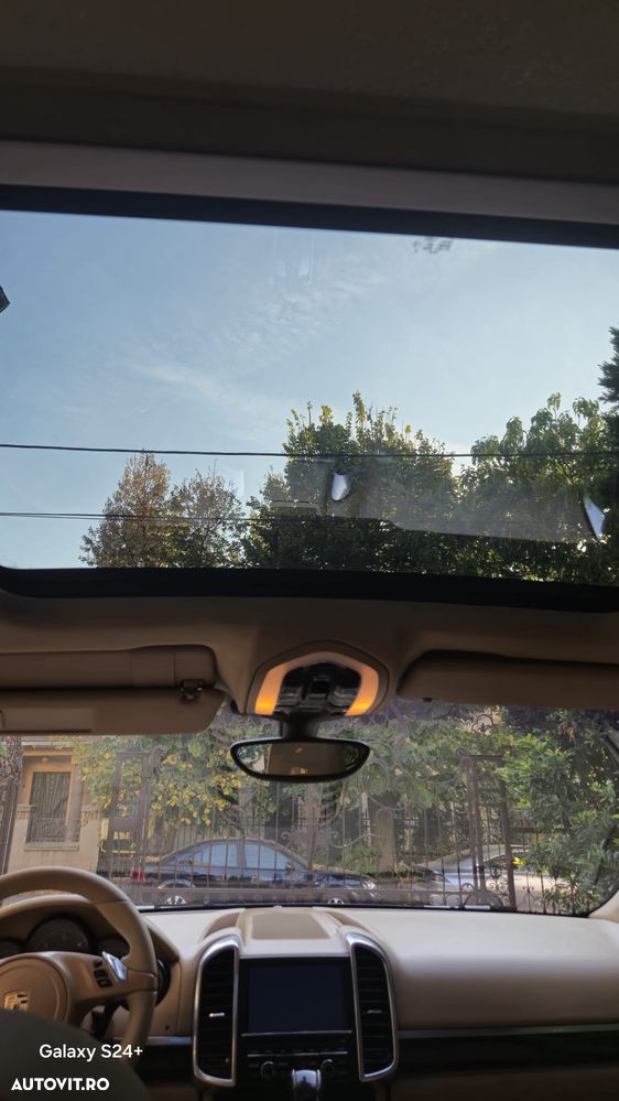 Porsche Cayenne - 13