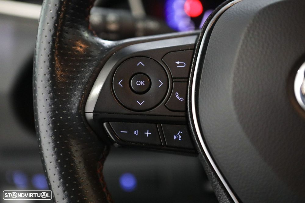 Toyota Corolla 2.0 Hybrid GR-Sport - 18