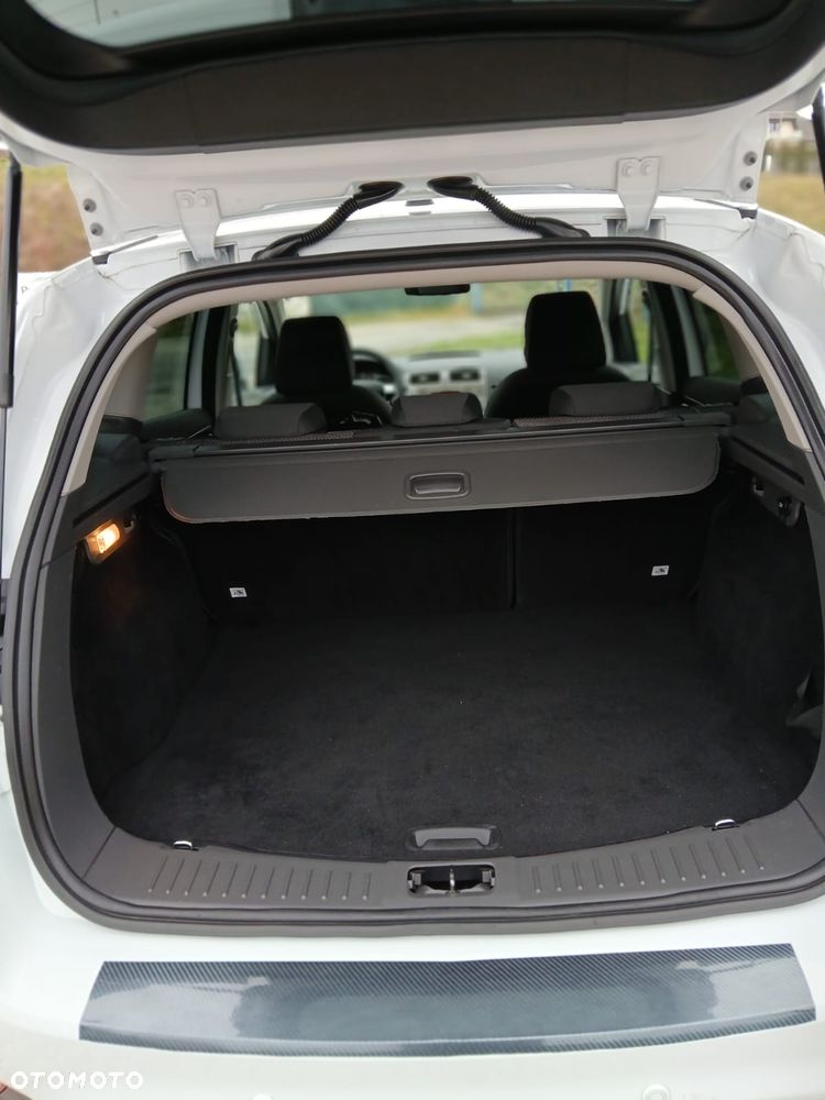 Ford Kuga 2.0 TDCi 2x4 Trend - 18