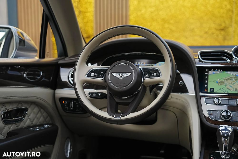 Bentley Bentayga - 13