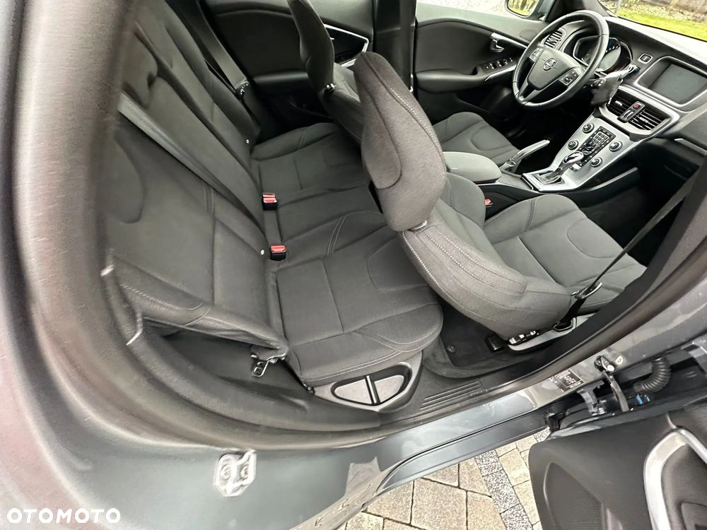 Volvo V40 T2 Geartronic Momentum - 7