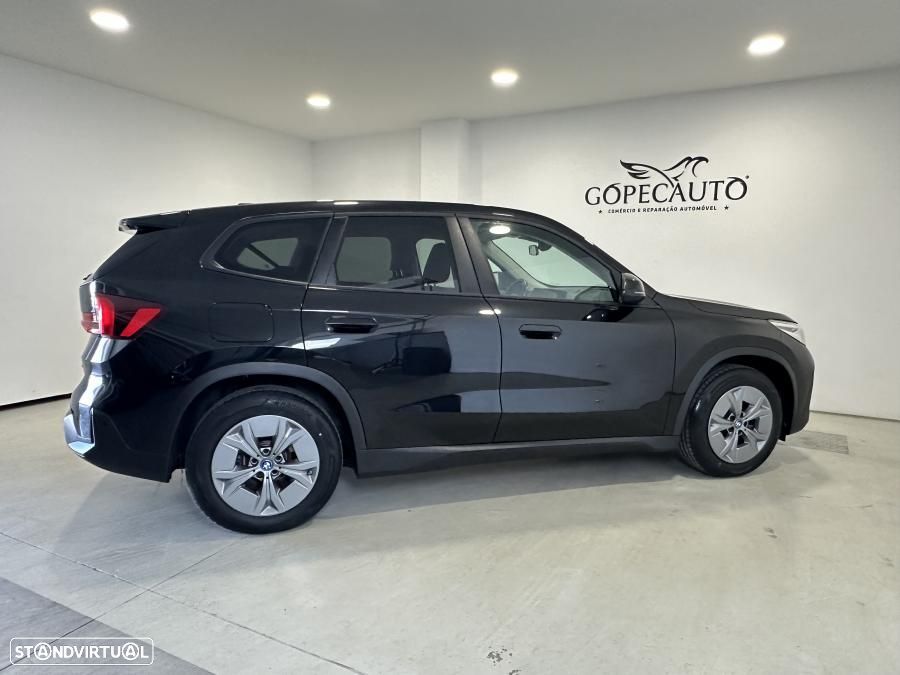 BMW iX1 xDrive30 - 6