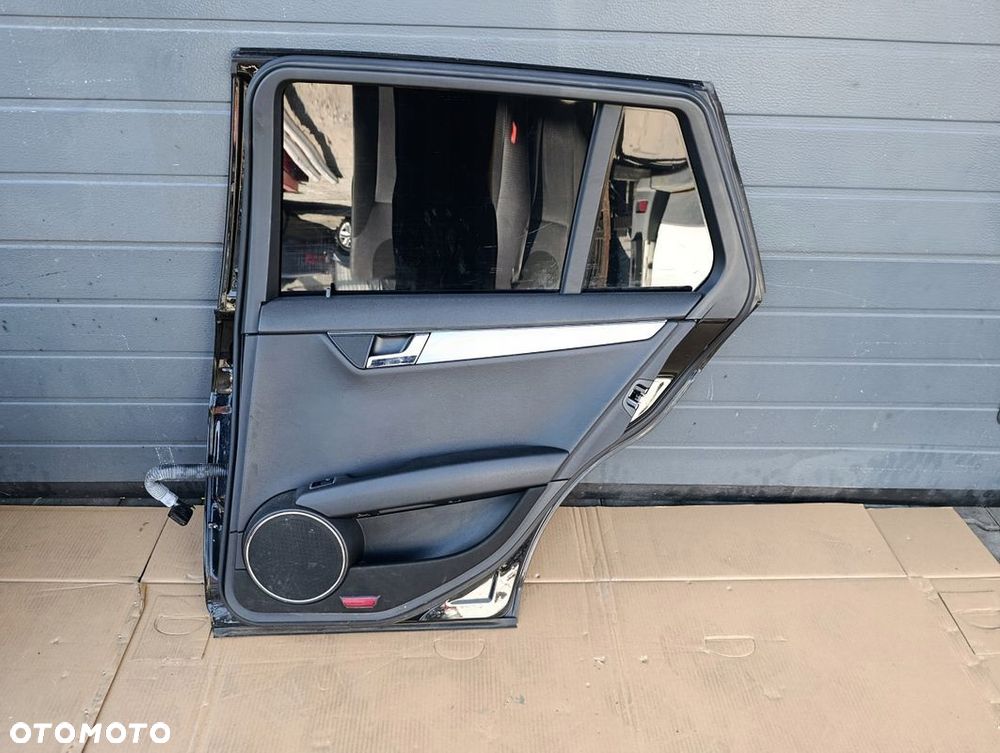 MERCEDES W204 KOMBI DRZWI PRAWE TYŁ TYLNE EUROPA - 4