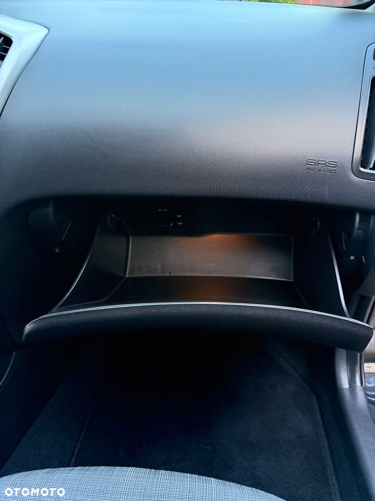 Kia Ceed 1.4 CVVT Attract - 37