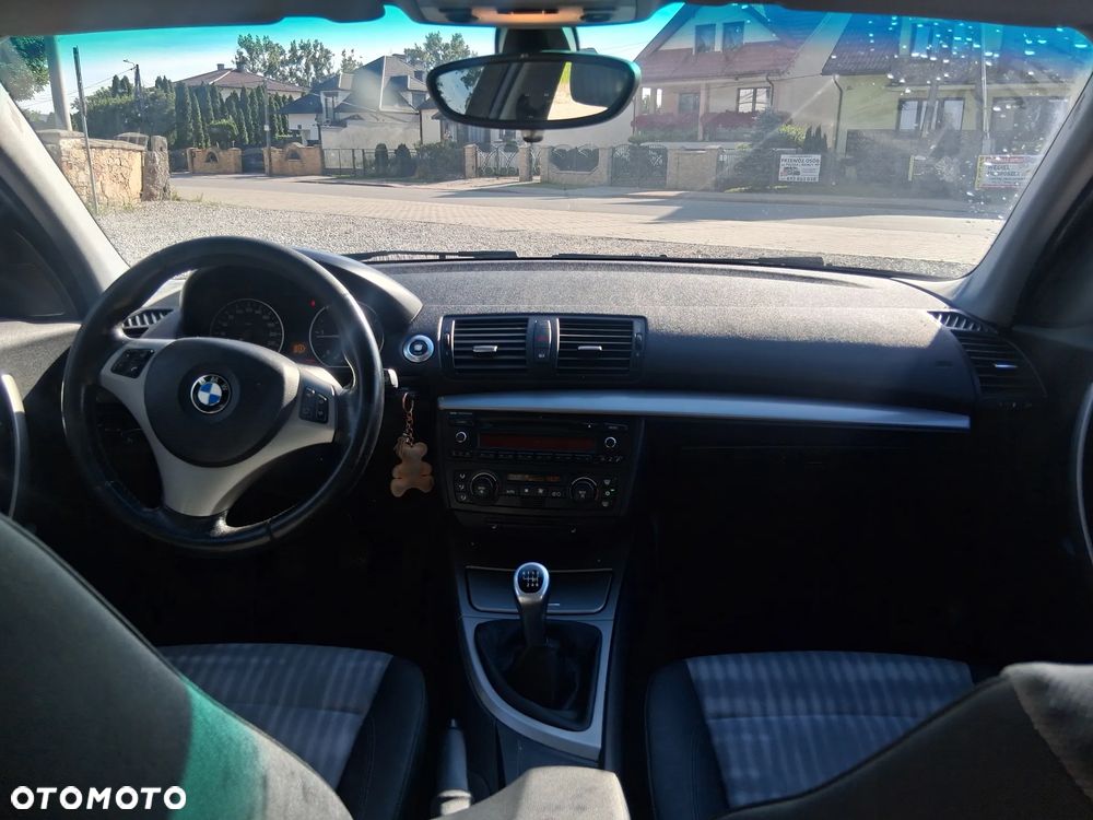 BMW Seria 1 118d - 9