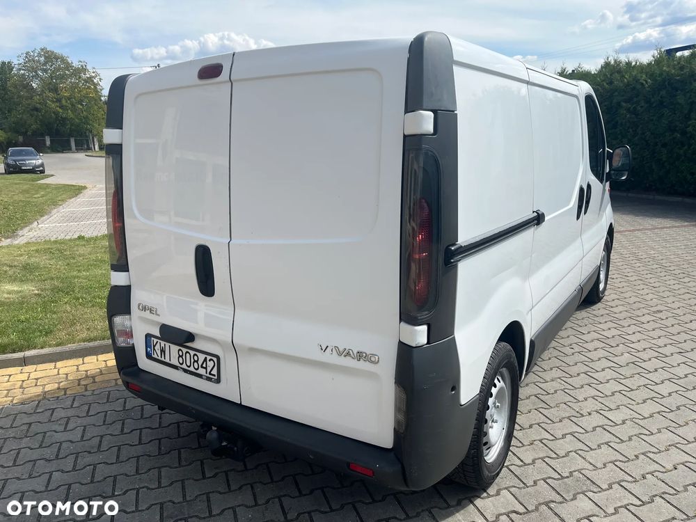 Opel VIVARO - 11