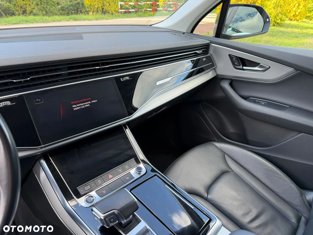 Audi Q7 - 4