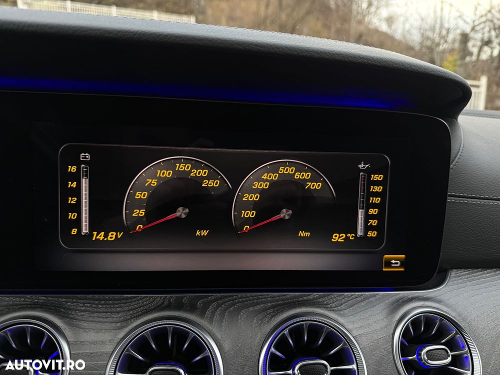 Mercedes-Benz CLS 400 d 4Matic 9G-TRONIC AMG Line - 23