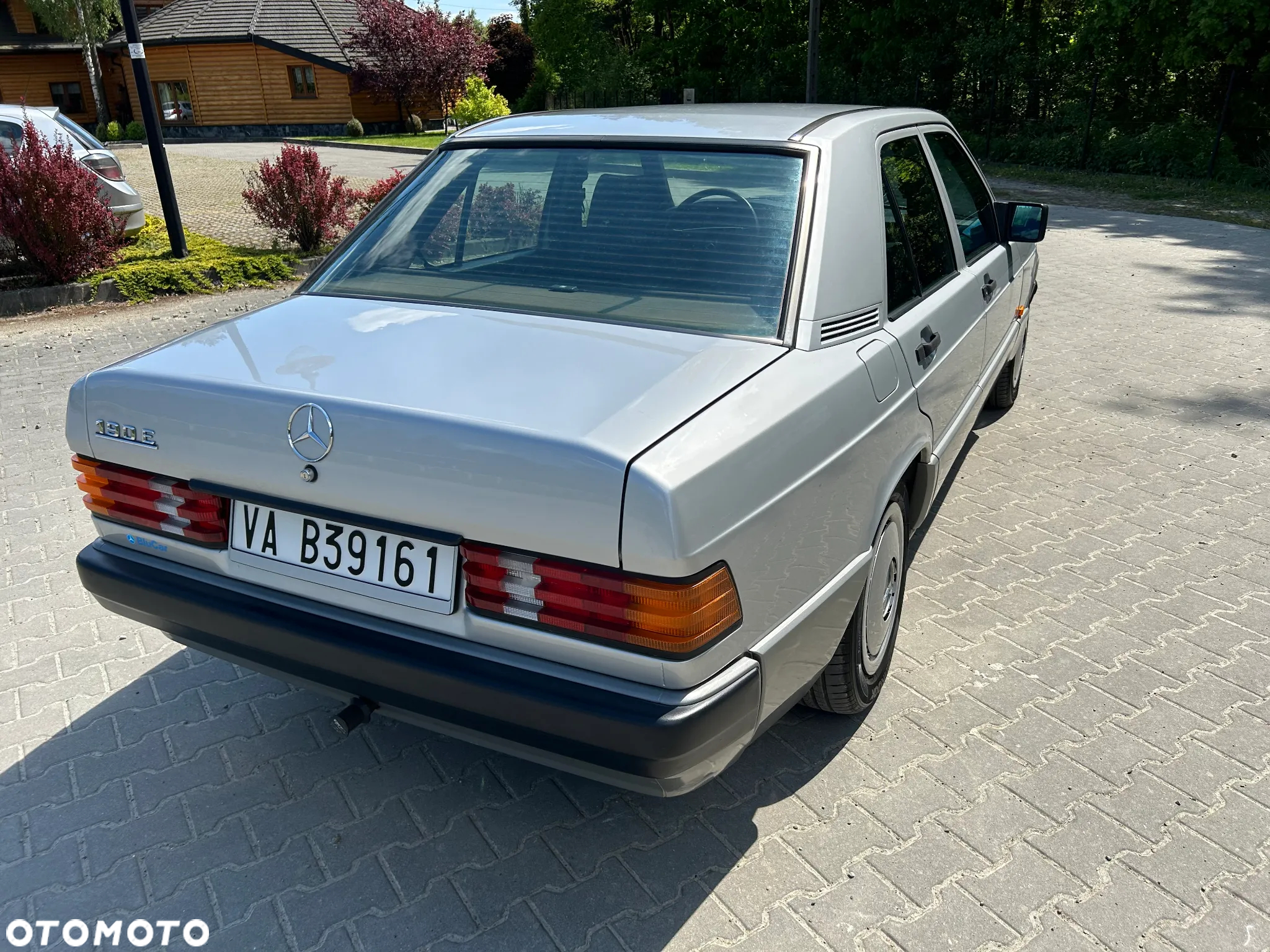 Mercedes-Benz W201 (190) - 32
