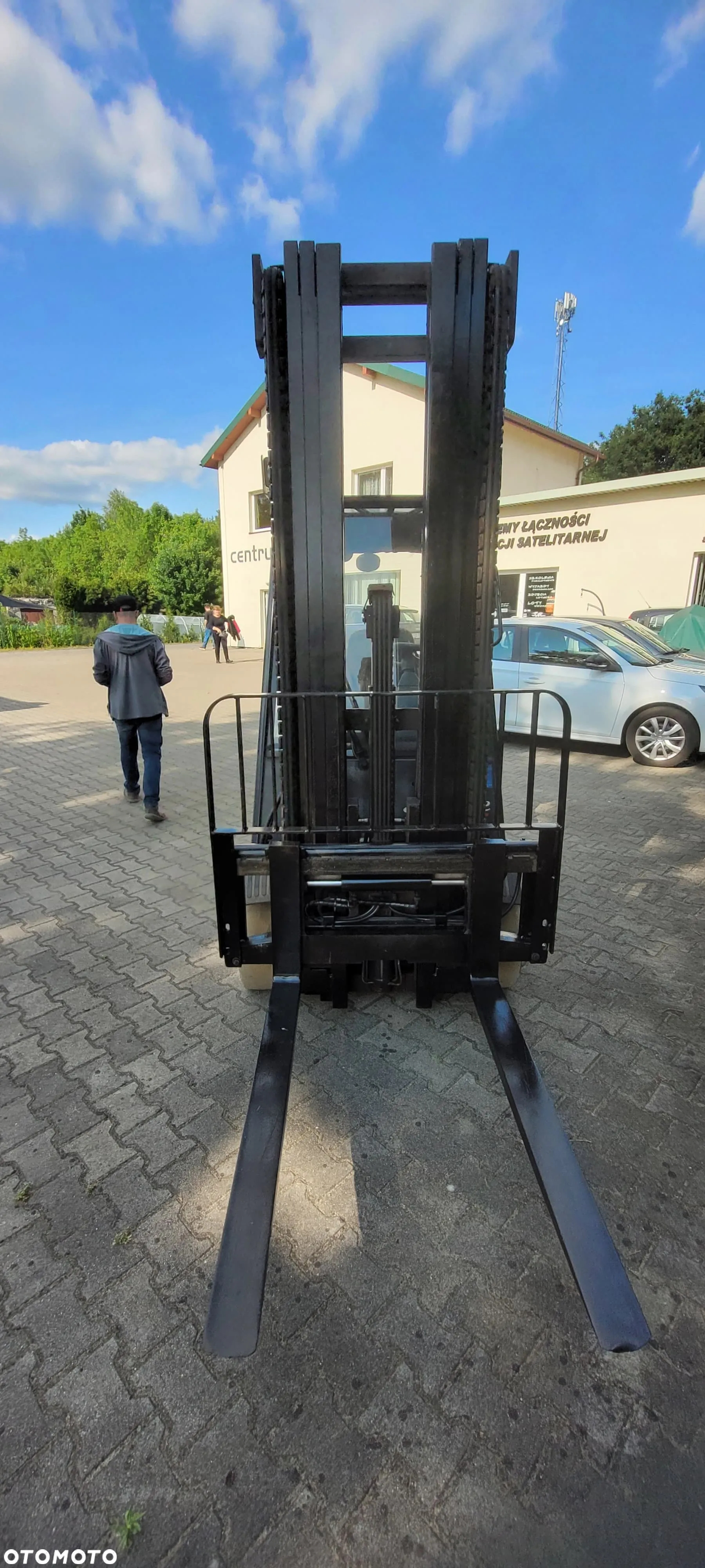 Linde E25-02 - 17