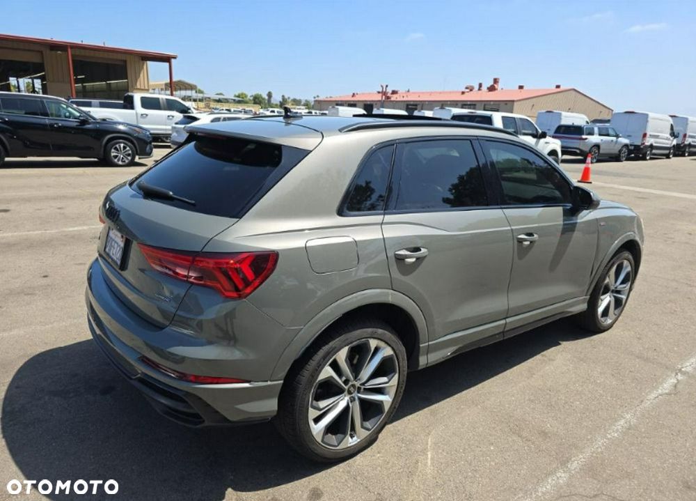 Audi Q3 45 TFSI Quattro S tronic S line - 4