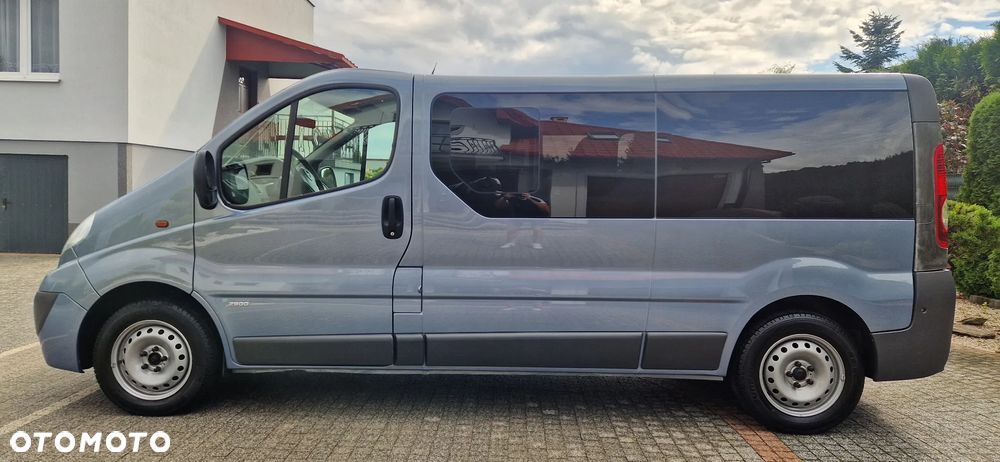 Opel Vivaro - 7