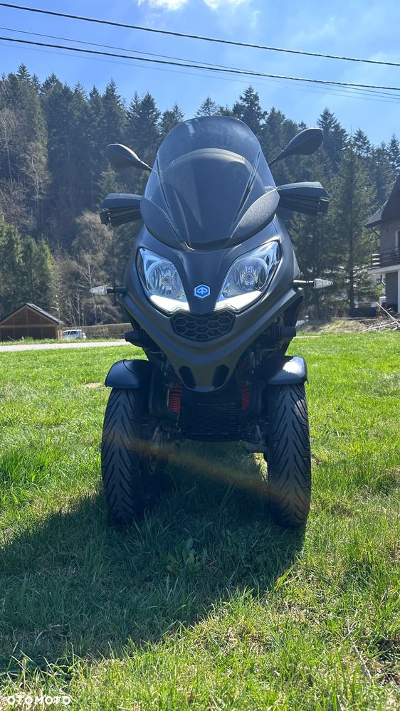 Piaggio MP-3 - 8