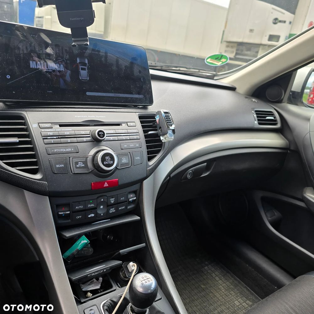 Honda Accord 2.2d Type S - 11