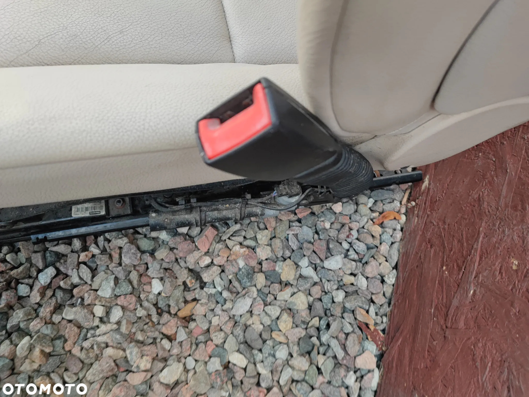 BMW F10 / F11 ORYGINALNE FOTELE PRZEDNIE LEWEY / PRAWY W KOLORZE OYSTER / DAKOTA CREMA ELEKTRYCZNE, PODGRZEWANE O NR. 52 10 9 172 763 OEM - 22