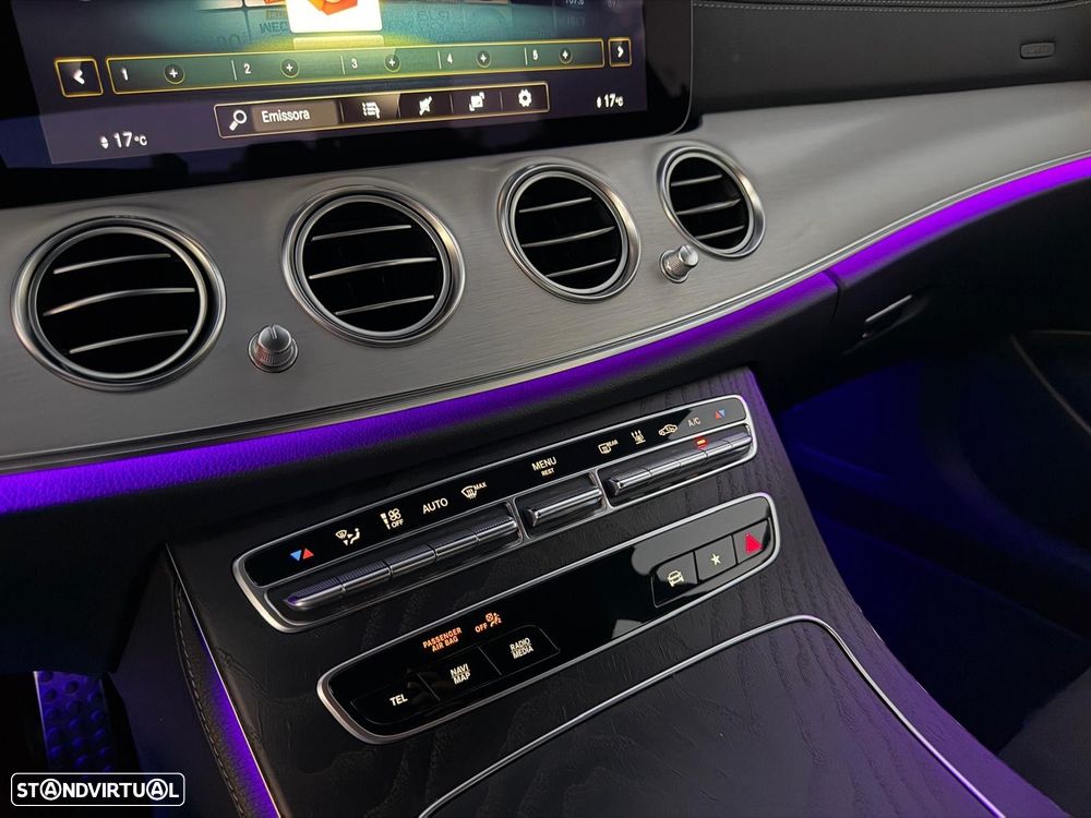 Mercedes-Benz E 300 de AMG Line - 32