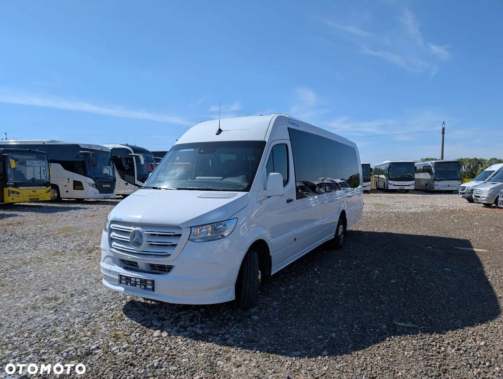 Mercedes-Benz Sprinter 517 - 11