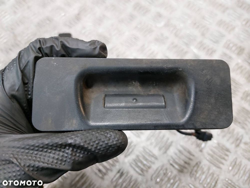 ZAMEK KLAPY BAGAŻNIKA + MIKROSTYK KIA CEED III 13921-00010 - 2