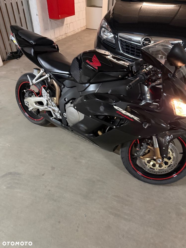 Honda CBR - 2