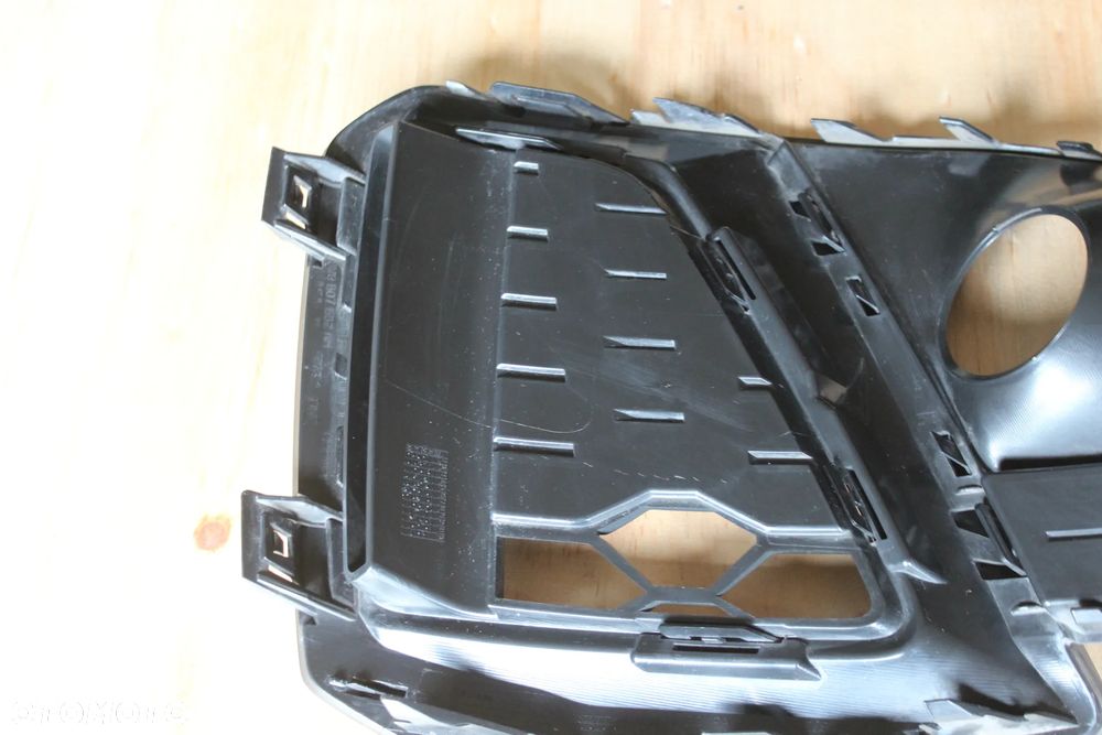 KRATKA ZDERZAKA PRAWA AUDI A4 B9 LIFT S LINE 8W0807682AM 2020 - 7