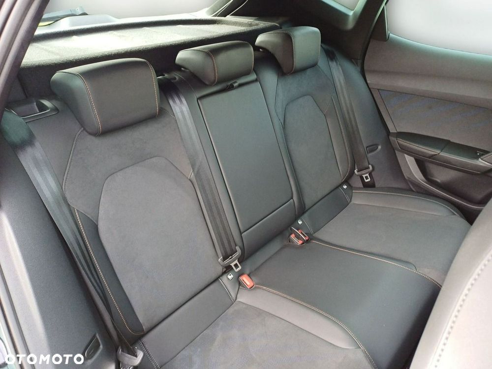 Cupra Formentor 1.5 eTSI mHEV DSG - 16