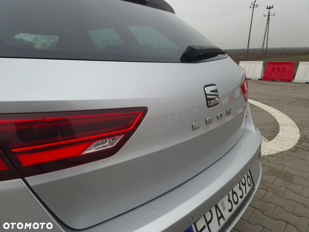 Seat Leon 2.0 TDI DPF Start&Stop XCELLENCE - 8