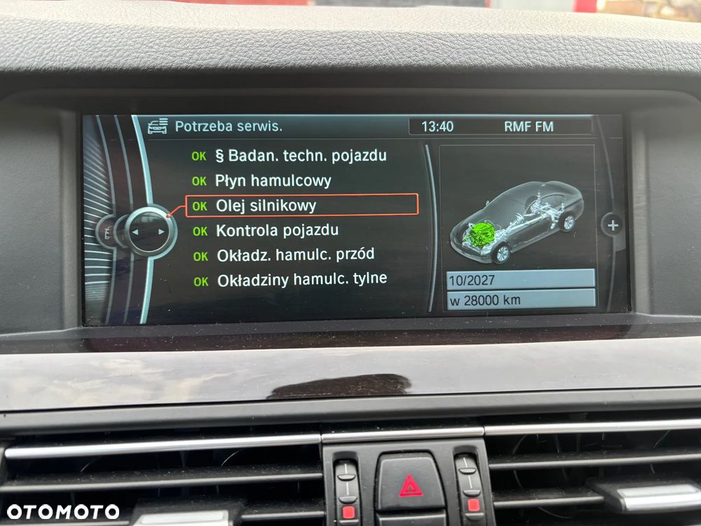 BMW Seria 5 550i - 18