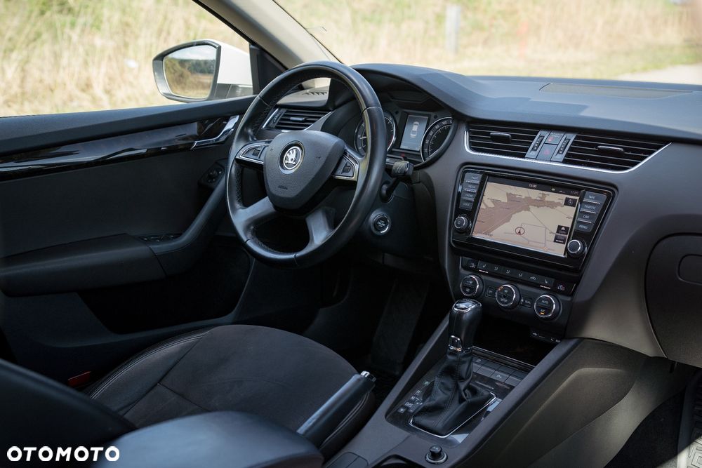 Skoda Octavia 1.8 TSI L&K DSG - 15