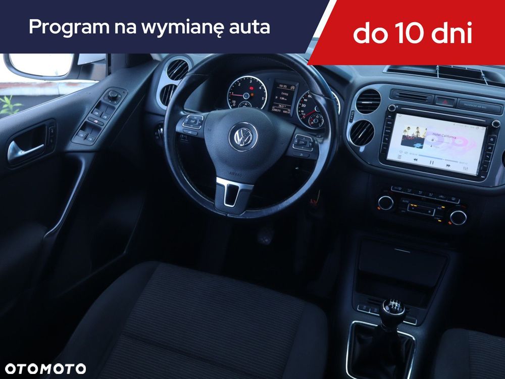 Volkswagen Tiguan - 9