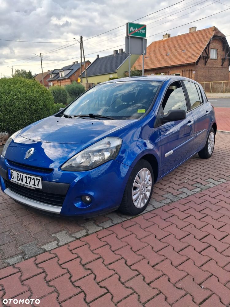 Renault Clio - 1
